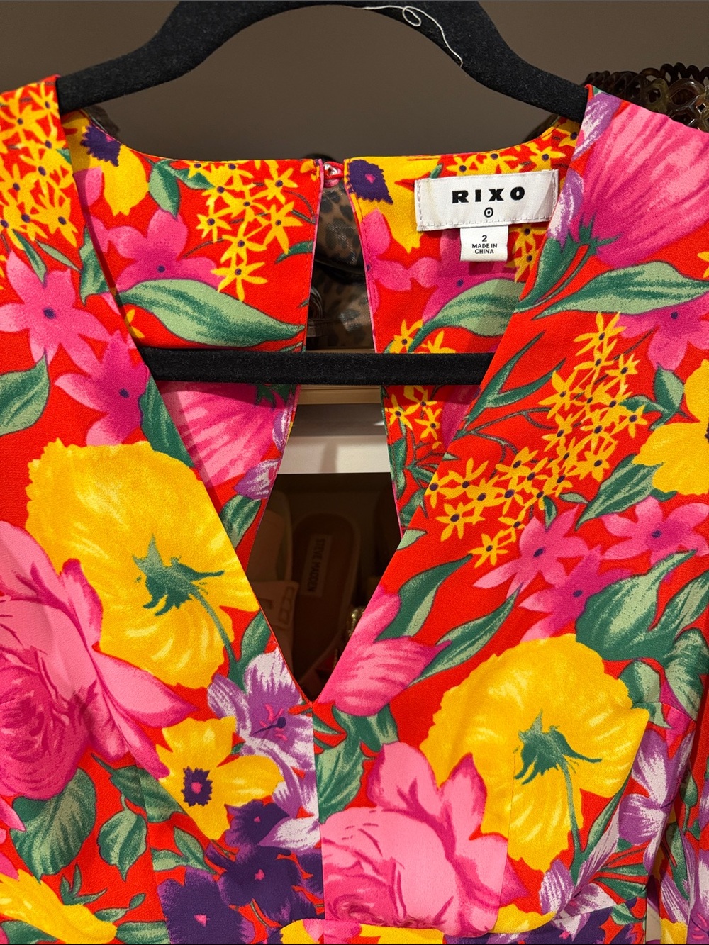 RIXO Red Maxi Dress with Pink, Yellow & Purple Floral Print size 2 - Picture 2 of 3